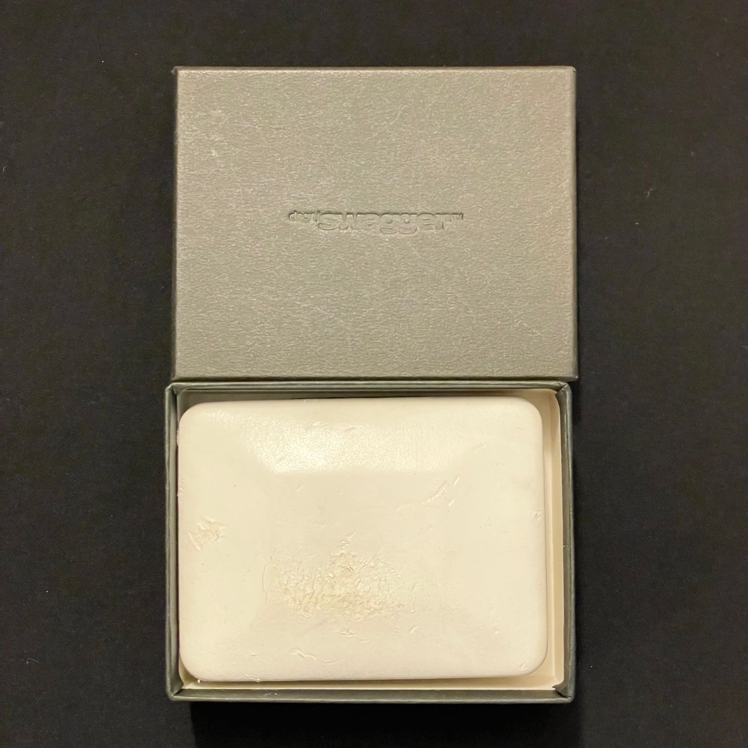 専用箱、ケース付き SWAGGER ドッグタグ付きボールチェーンネックレス