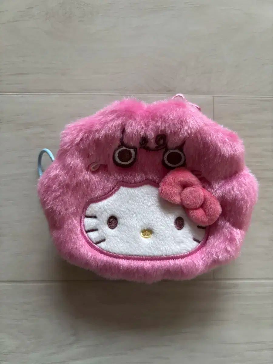 新品ゴールデンボンバー⭐︎一生バカ日本武道館グッズクッション4人セットぬいぐるみ Amazon.co.jp: ゴールデンボンバー 一生バカ日本武道館グッズ