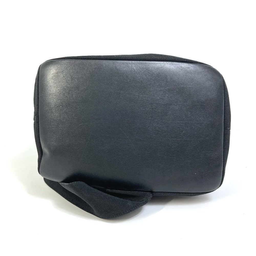 サルヴァトーレフェラガモ ワンショルダー 巾着リュック ショルダー