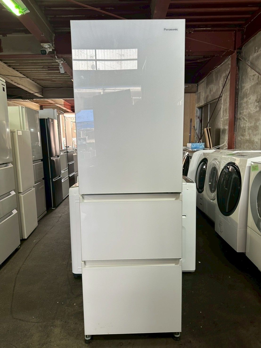 大阪送料無料☆3か月保障付き☆冷蔵庫☆パナソニック☆6ドア☆2017年