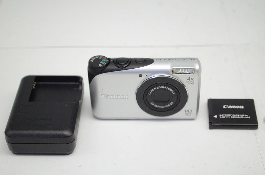 Canon キヤノン PowerShot A2200 コンパクトデジタルカメラ シルバー