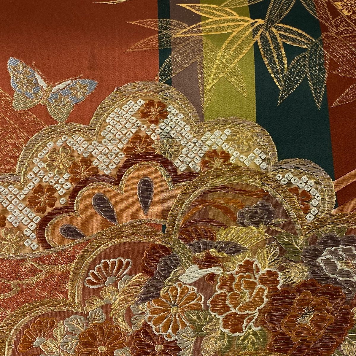 袋帯 秀品 笠松 蝶 金糸 箔 えんじ色 六通 正絹 【中古】 - メルカリ