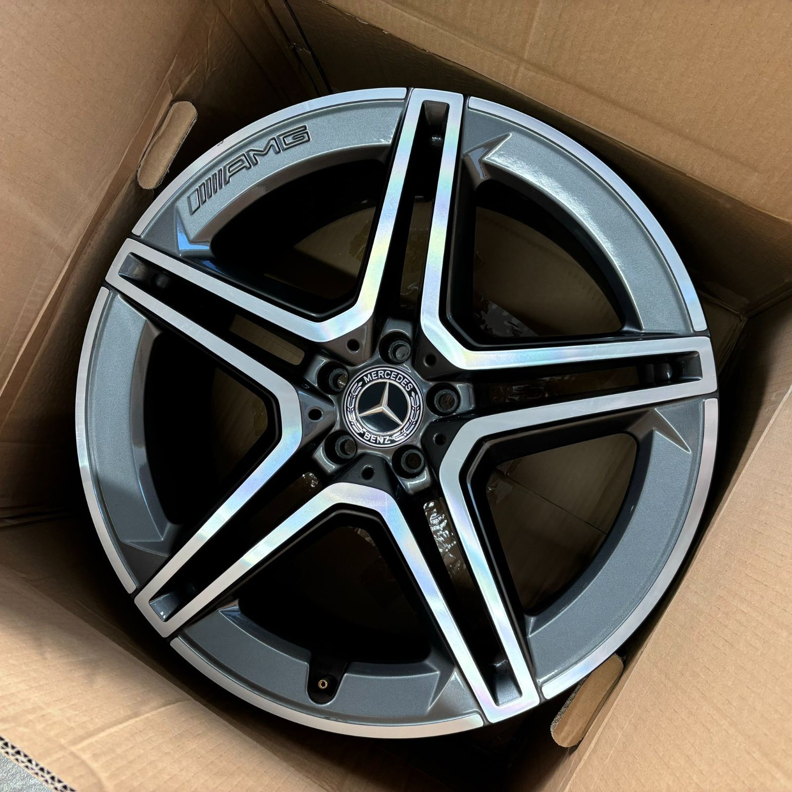 メルセデス・ベンツ AMG 17インチ アルミホイール4本セット 楽天市場】中古ホイール ホイールのみ ベンツ純正 AMG 17