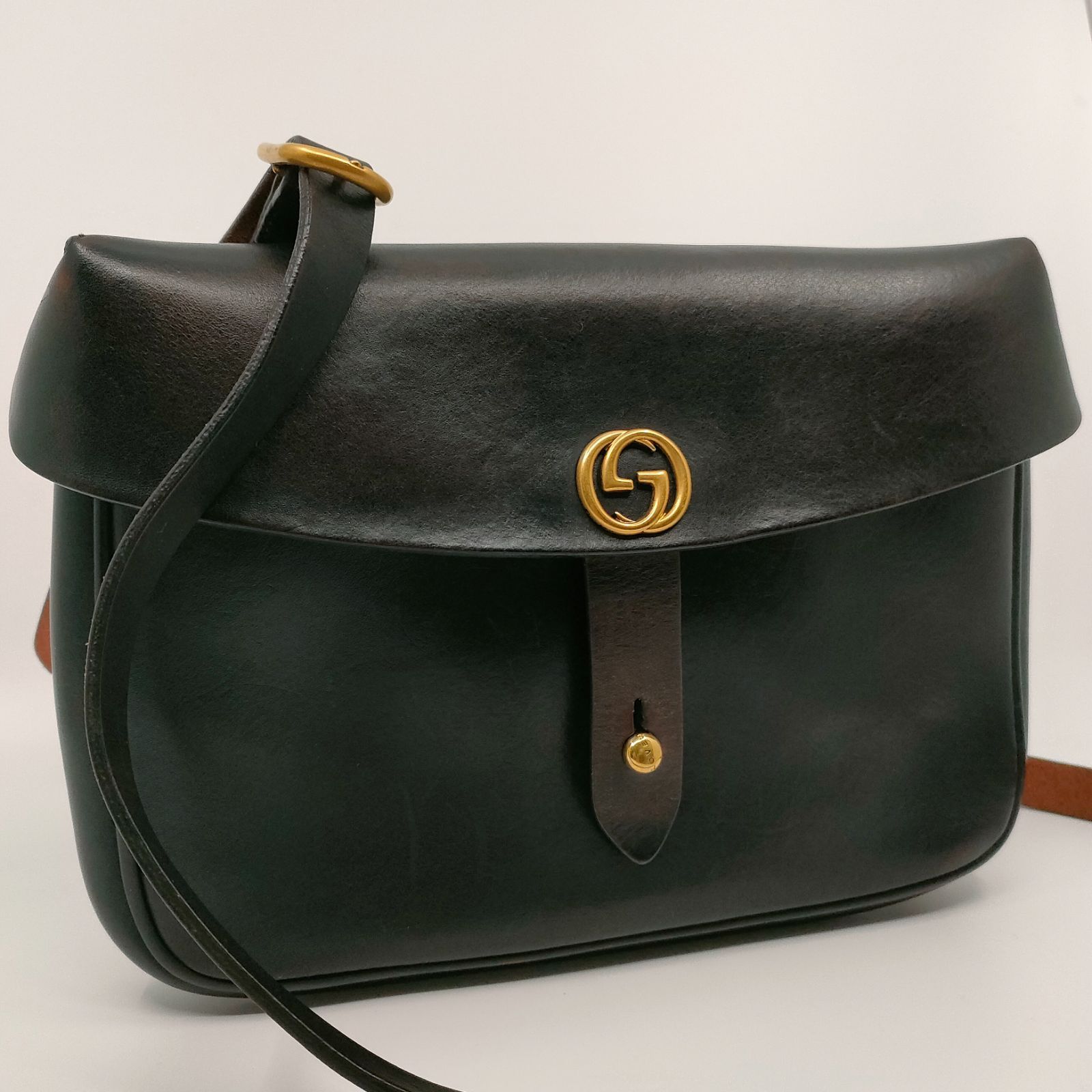 GUCCI オールレザー オイルレザー ヴィンテージ インターロッキング 