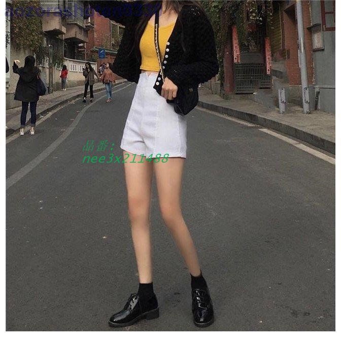 白 サマー