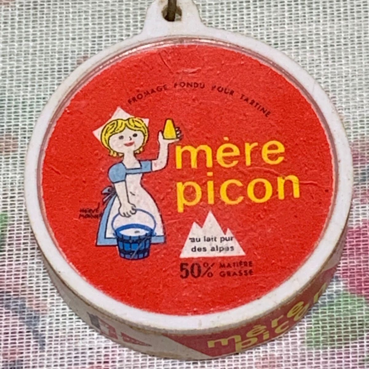 ♡可愛いフレンチ雑貨 キーホルダー ♡チーズ♡パッケージ me're picon