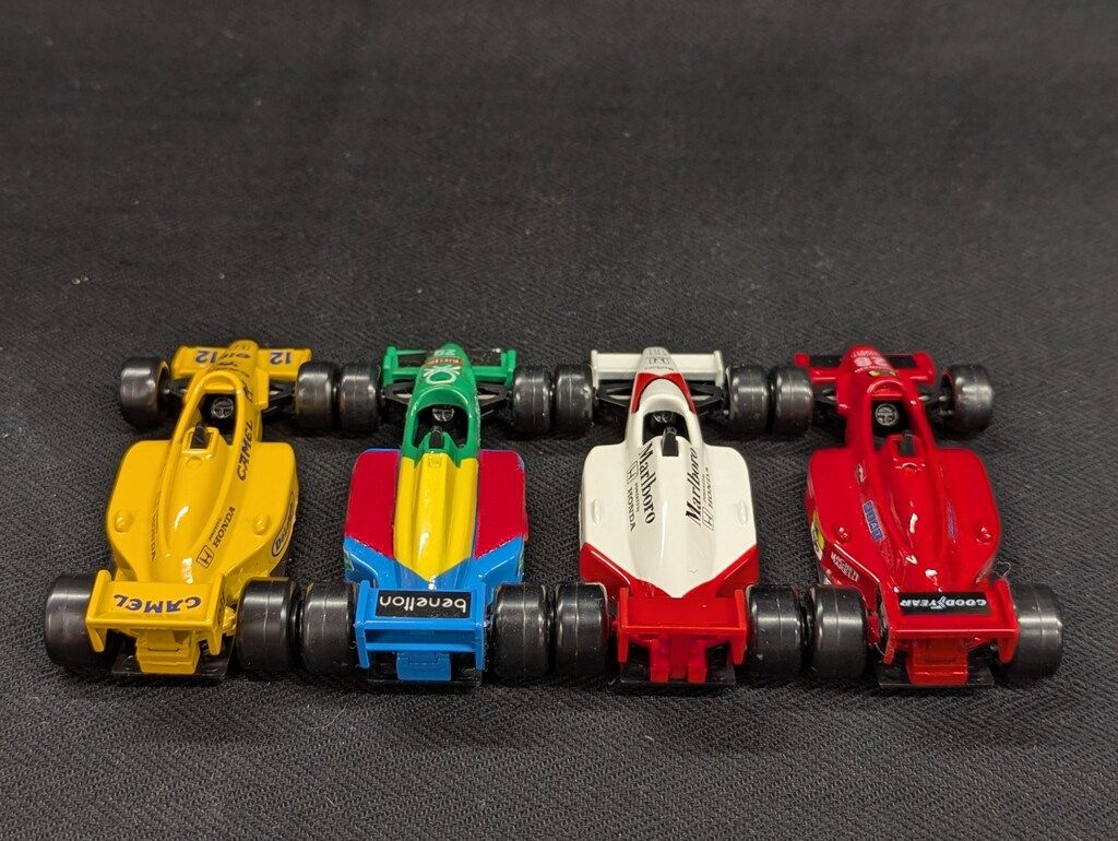 トミー トミカギフトセット日本製 F-1チャンピオンセット(4台