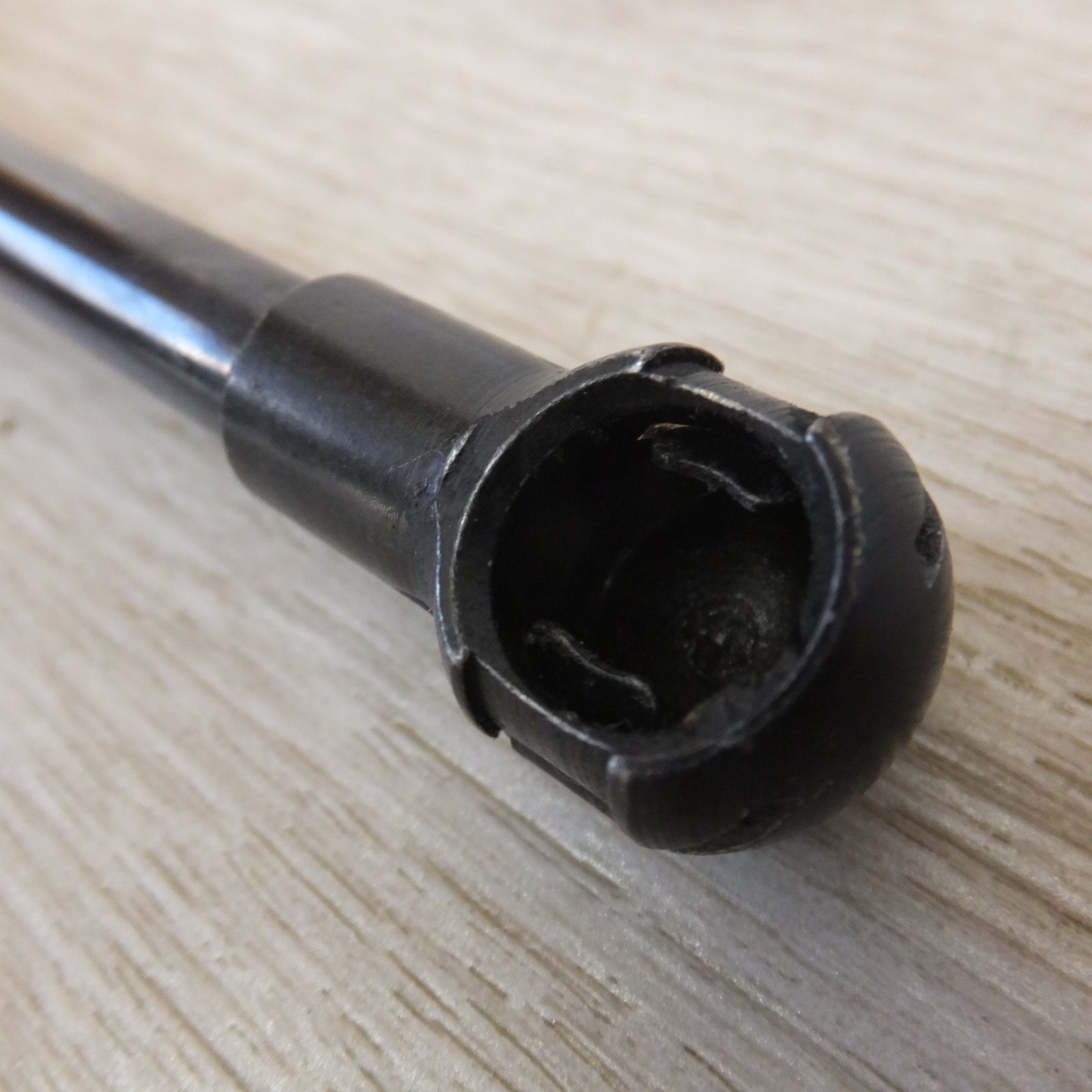 ツーストップドアオープナー