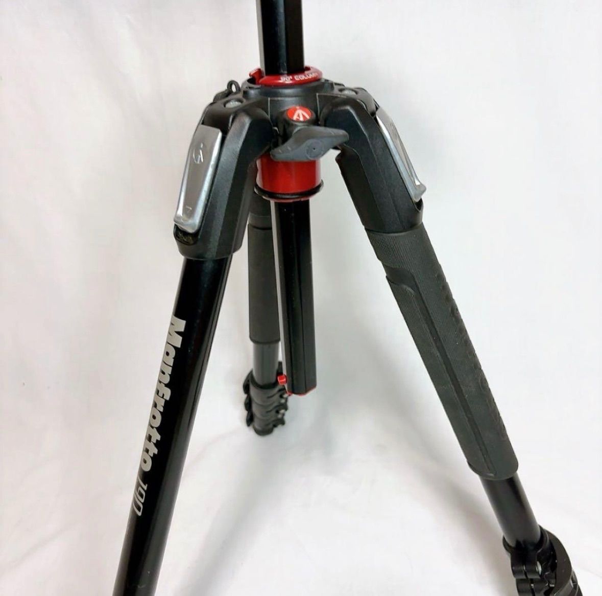 極美品】Manfrotto三脚 190&雲台MHXPRO-3W - メルカリ 極美品】Manfrotto三脚 190&雲台MHXPRO-3W - メルカリ
