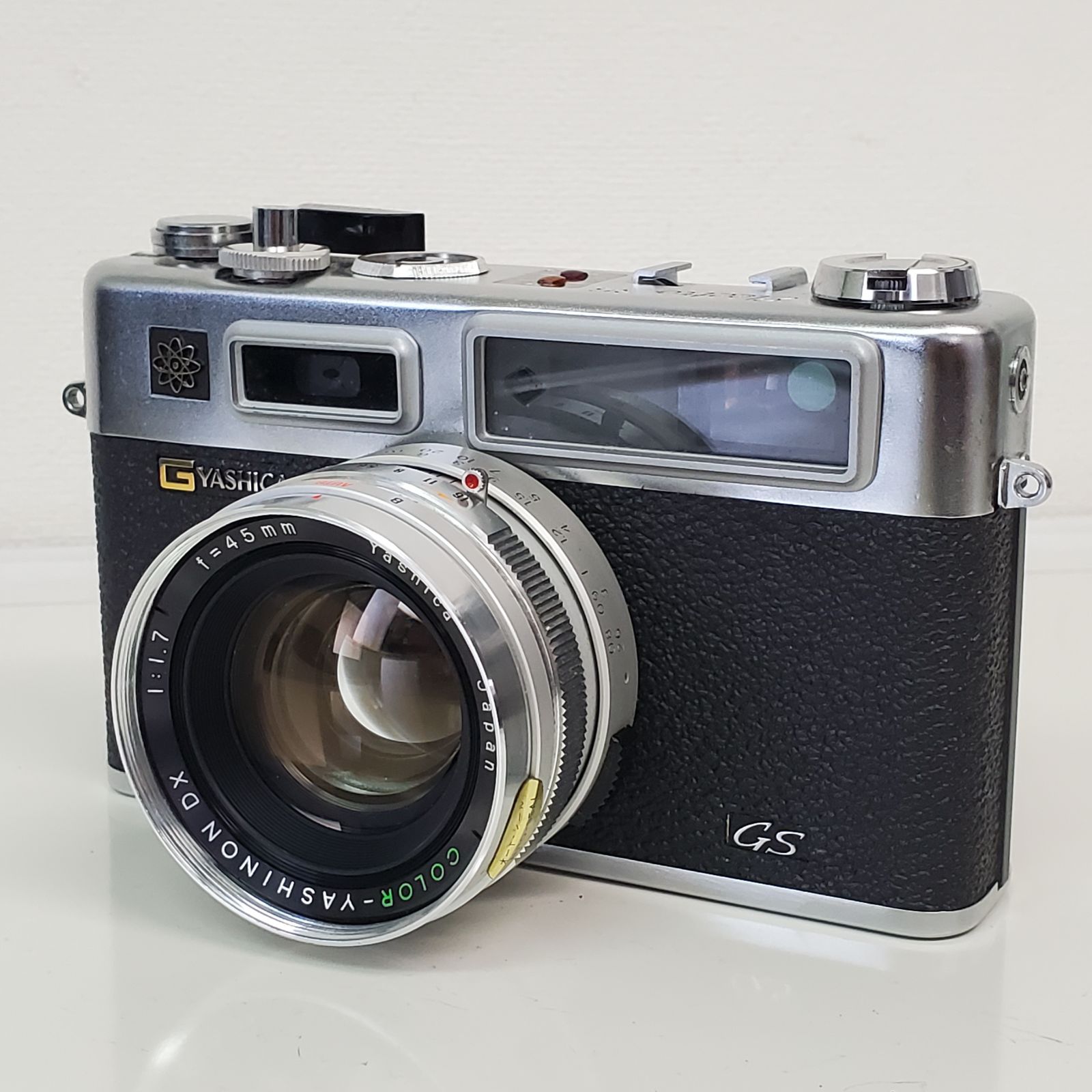 ヤシカ Yashica Electro 35 GS / COLOR-YASHINON DX 45mm F1.7
