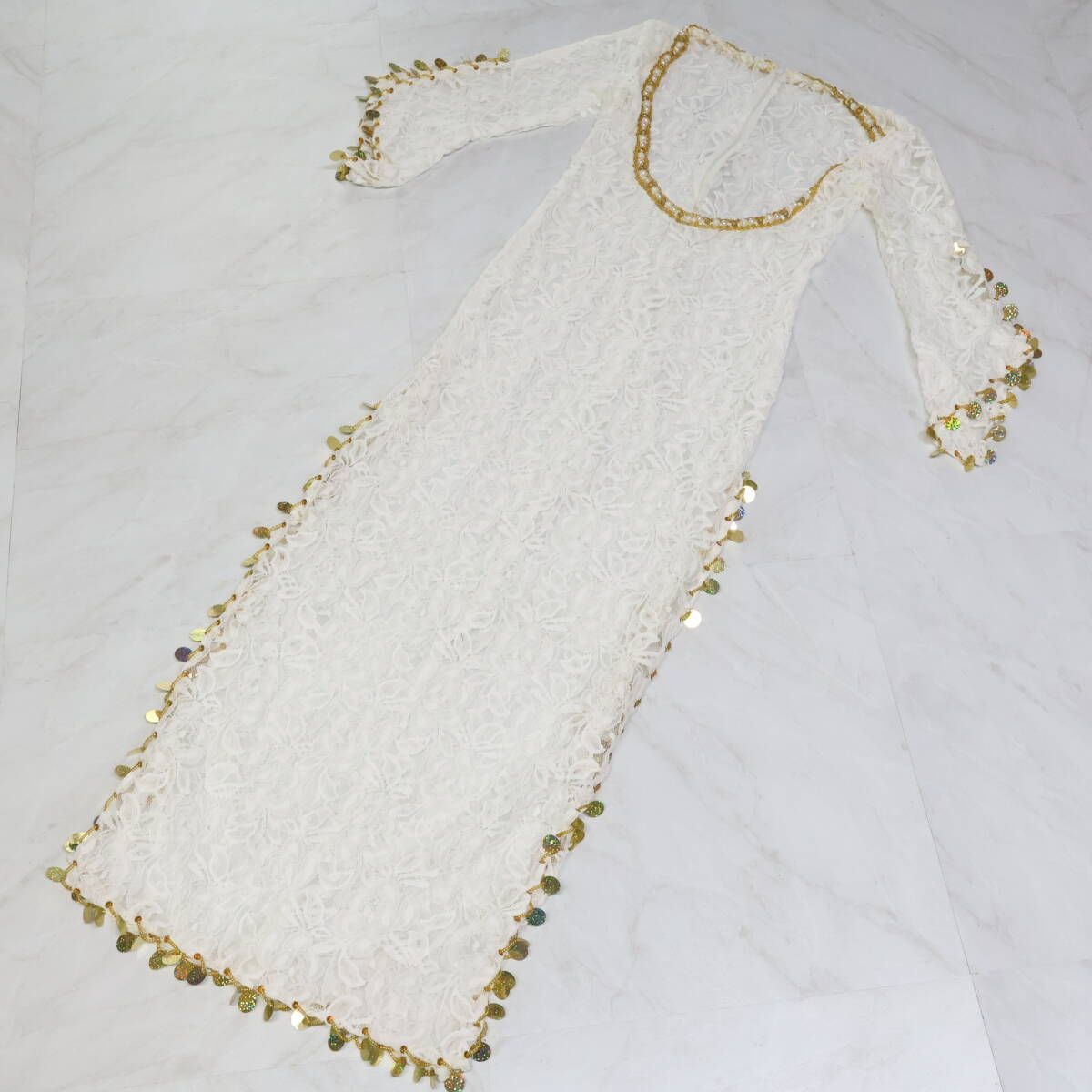 ベリーダンス バラディドレス　レース ホワイト ベリーダンス バラディドレス レース ホワイト サイーディ