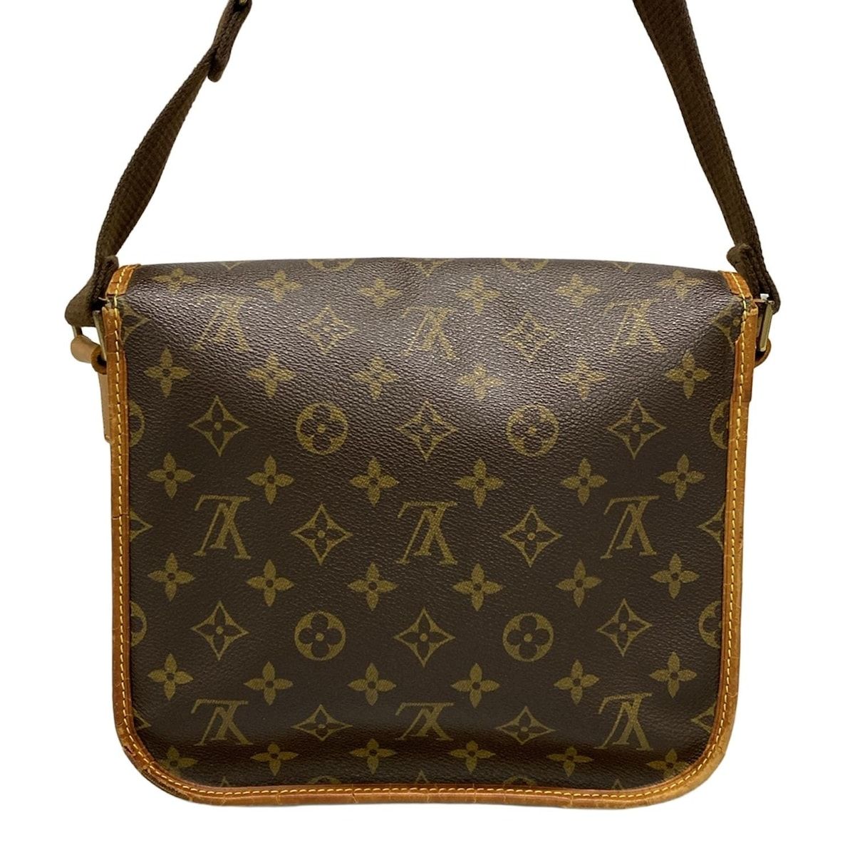 VUITTON