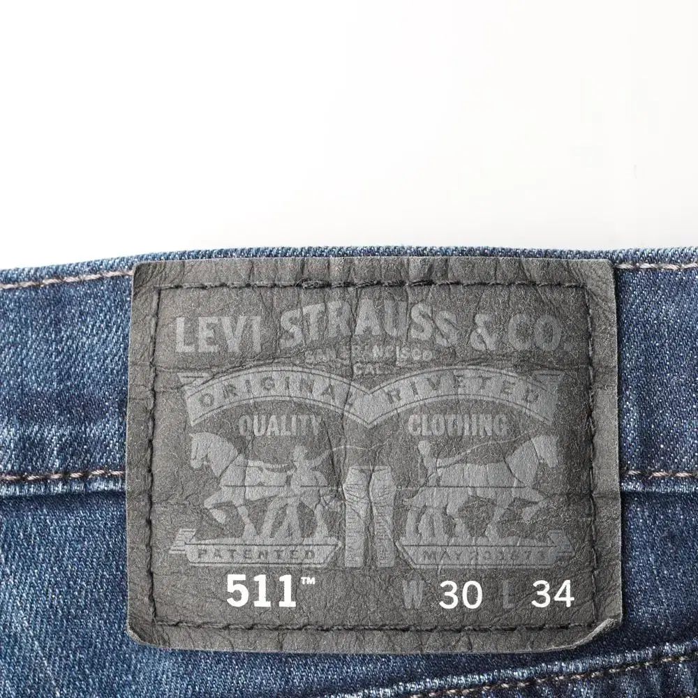 スリムフィット ブラック リーバイス ジーンズ LEVI'S 0 511(TM) 古着 511™ NATIVE 511（TM） CALI – リーバイス®公式オンライン セールLevi's&frasl;リーバイス ブラックの通販