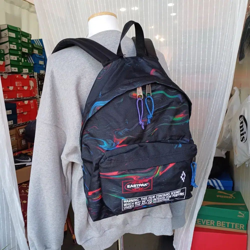 EASTPAK イーストパック MARCELO BURLON リュック リュックサック パデッド パーカー