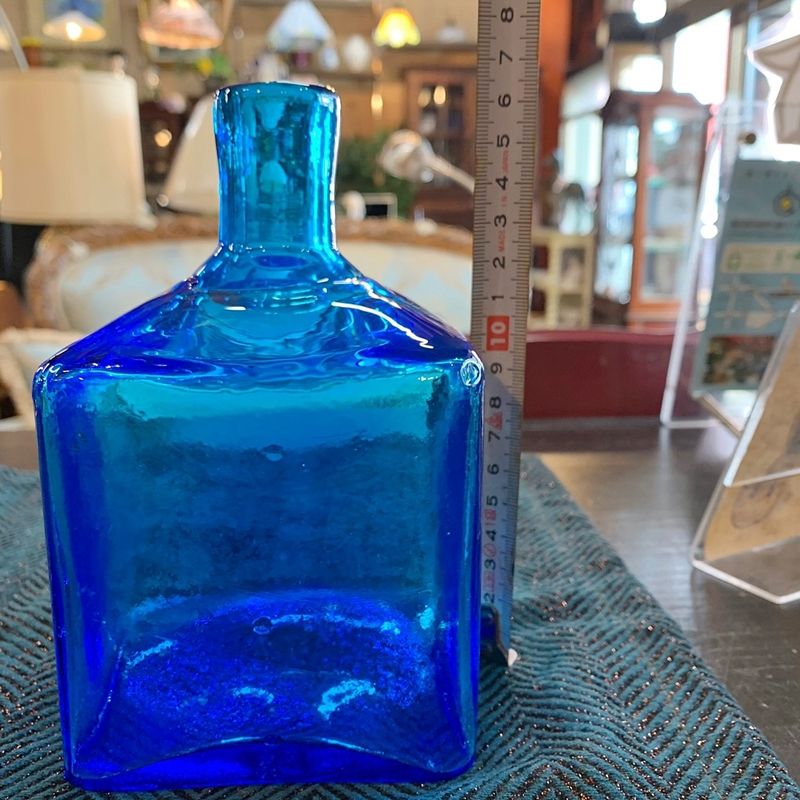 レトロ ブルー ボトル 瓶 アンティーク カラーガラス 蓋つき 藍