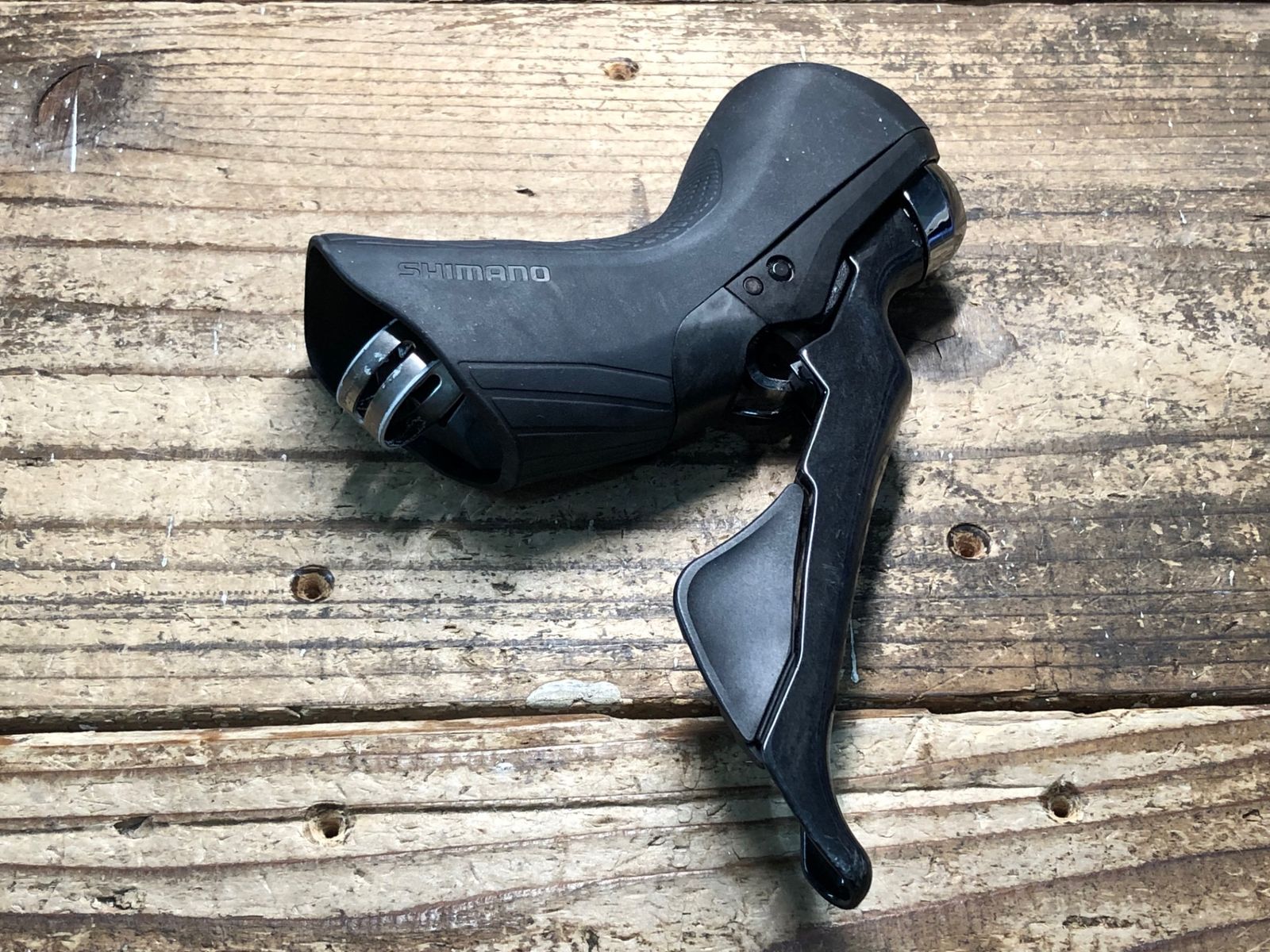 IT602 シマノ SHIMANO アルテグラ ULTEGRA ST-R8020 右 STI