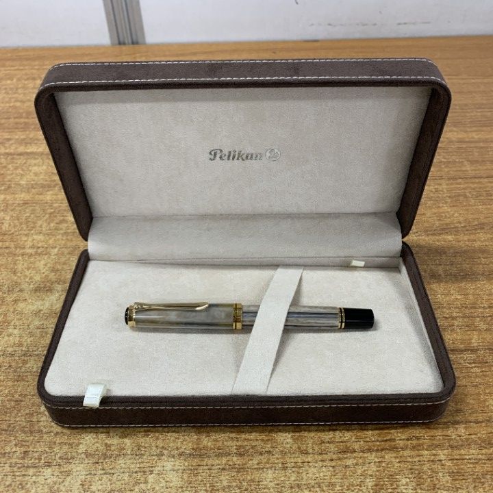 ▲01 1点限り! Pelikan ペリカン 万年筆 スーベレーン 世界の史跡シリーズ M620|ペン先 18C-750|文房具|筆記用具|A