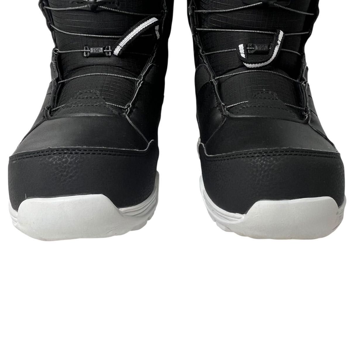 スノーボードブーツ