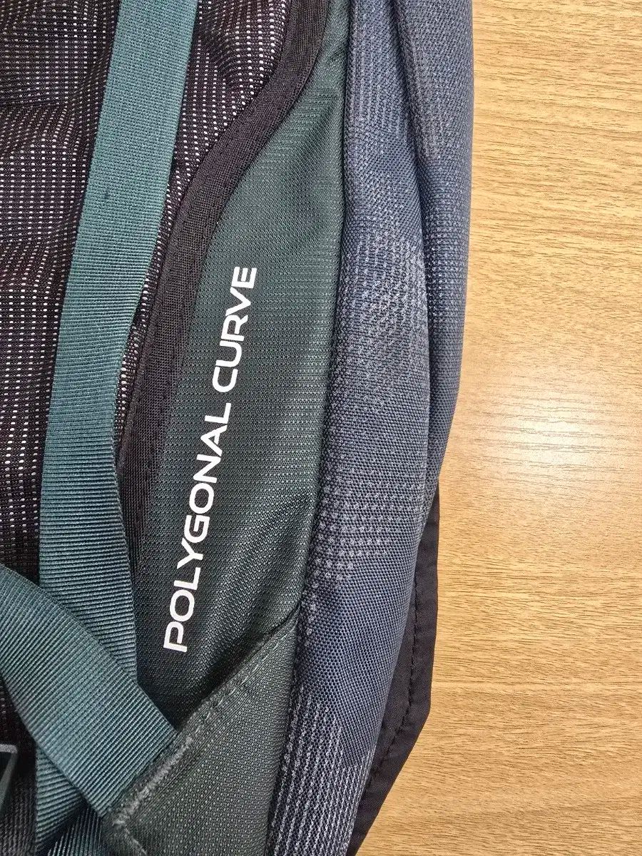 追跡 バックパック