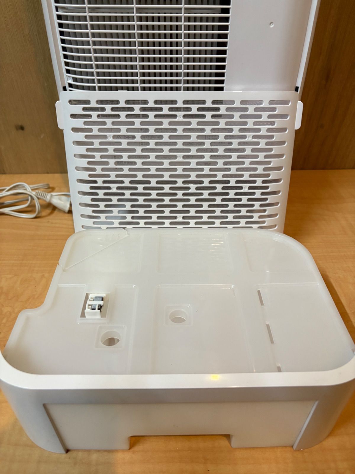 アイリスオーヤマ サーキューレーター 衣類乾燥除湿機 IJD-150-W 2024