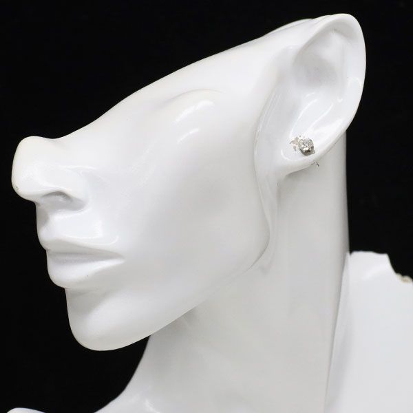新品 Pt900 サーキュラーブリリアントカット ダイヤモンド ピアス  
