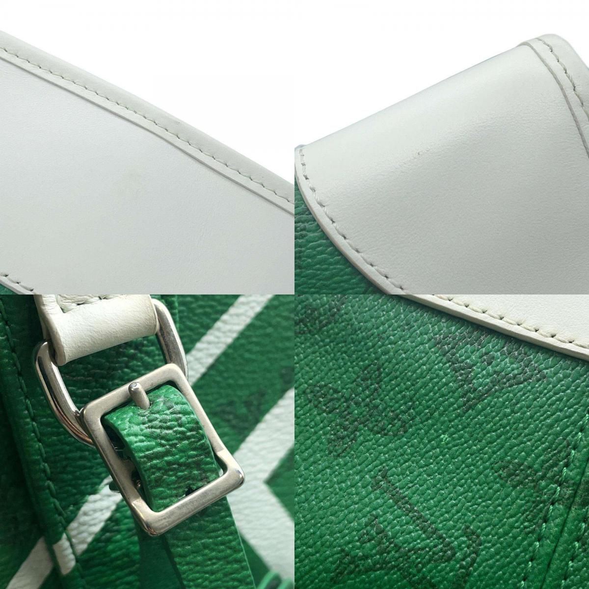 VUITTON