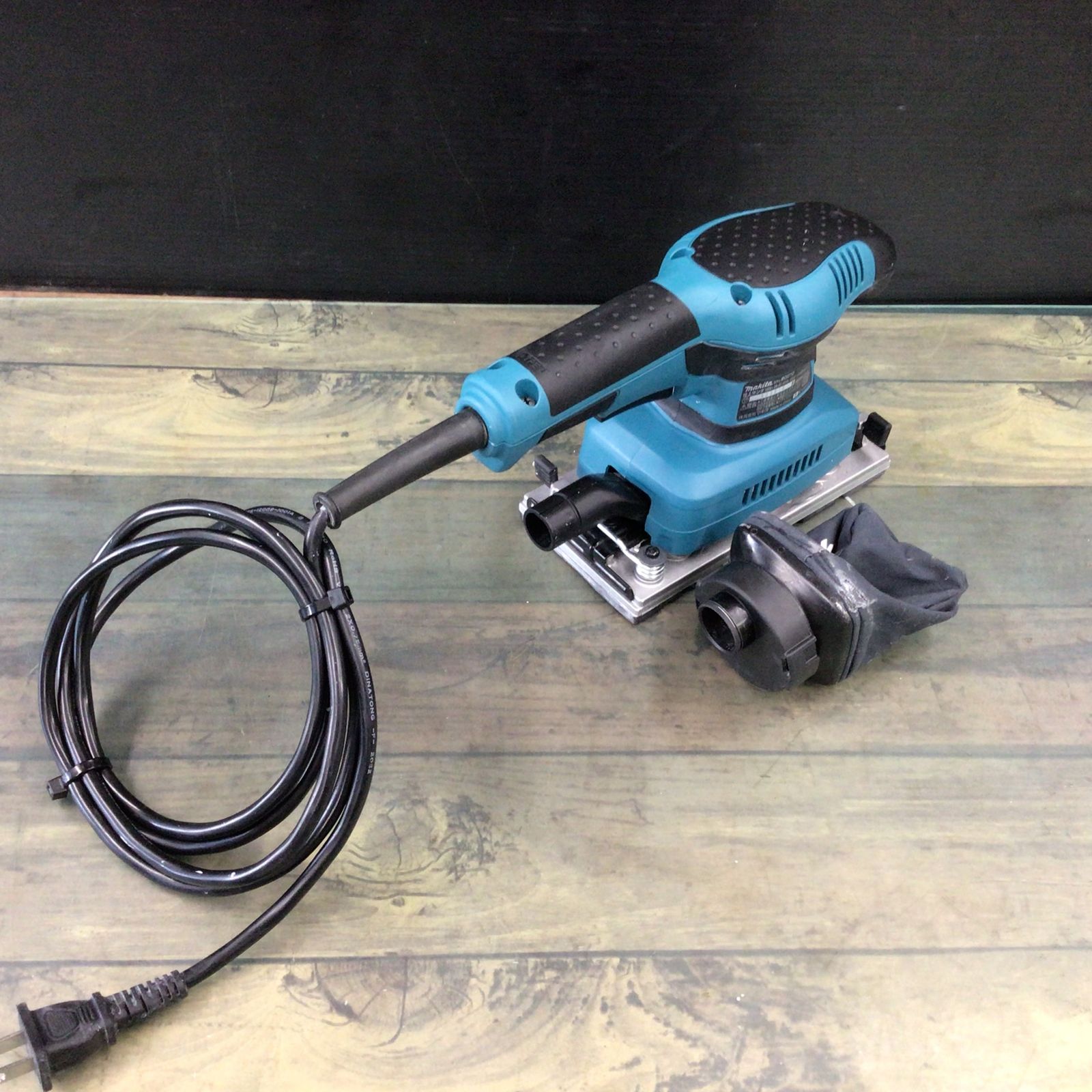 マキタ makita 仕上サンダ BO3710 - 工具/メンテナンス