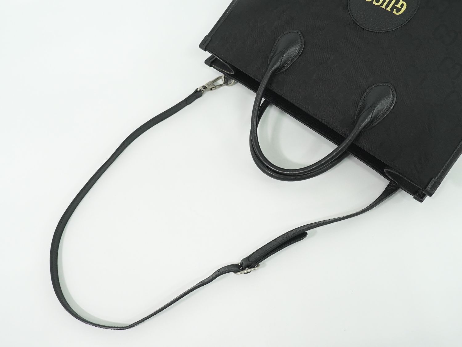 本物 グッチ GUCCI オフザグリッド GGナイロン 2WAY ショルダーバッグ