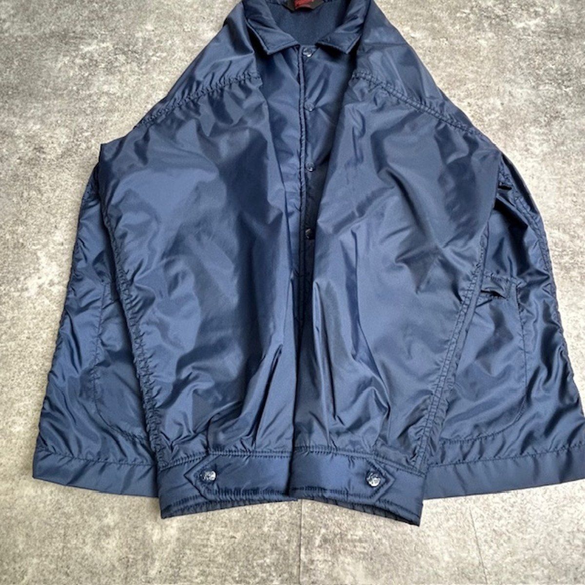 ジャケット・アウター TENDERLOIN TENDERLOIN テンダーロイン QB グラフィックロゴ ナイロンコーチ