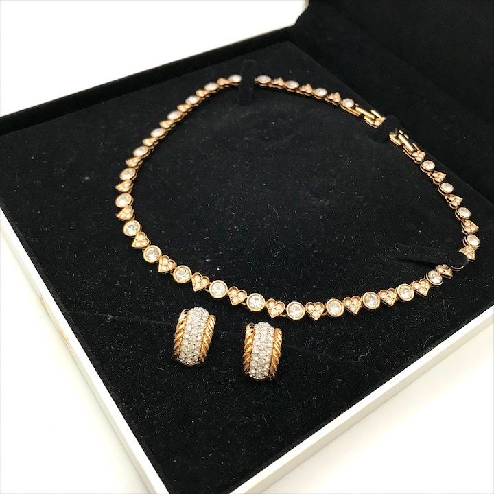 展示品 SWAROVSKI スワロフスキー ハートモチーフ クリスタル ライン 