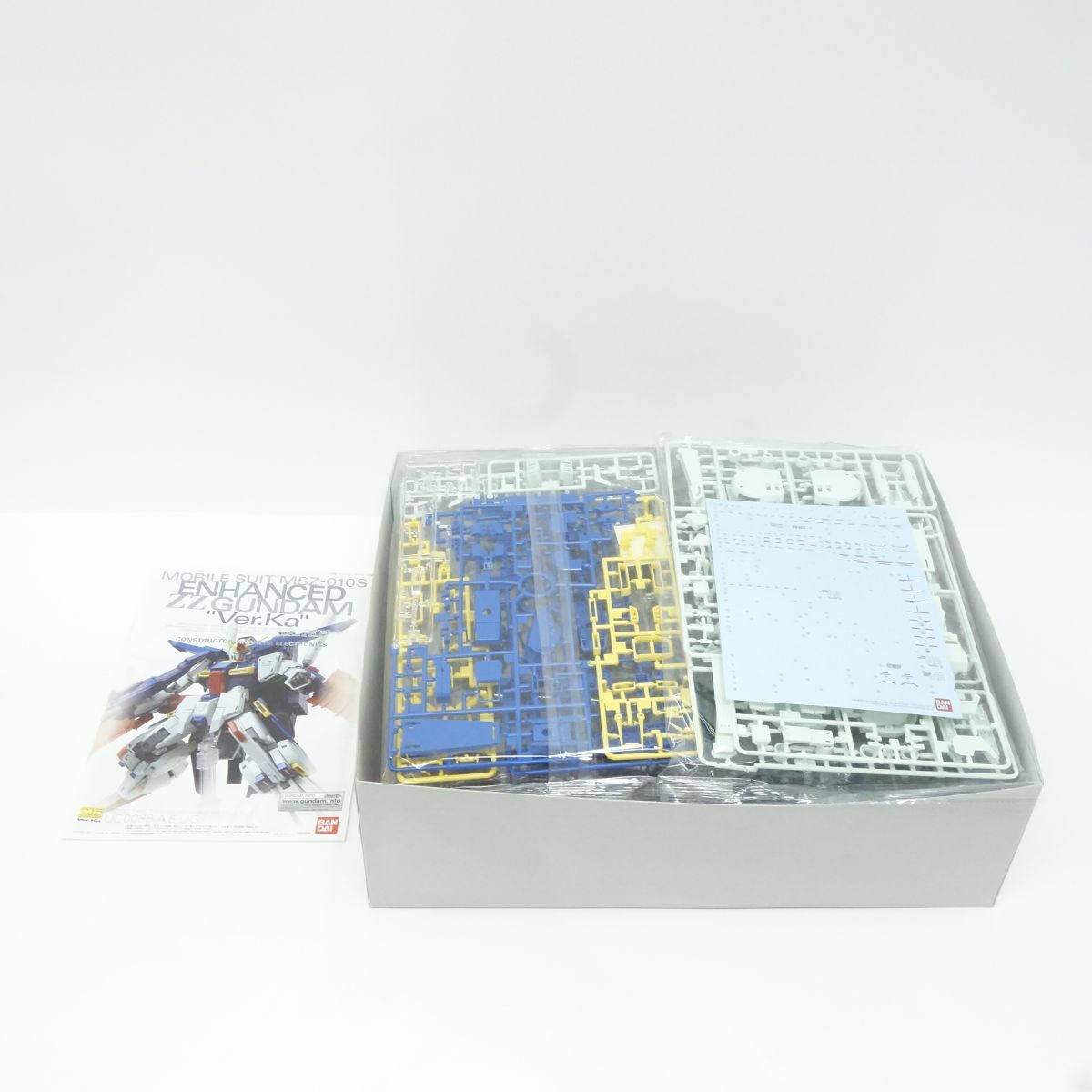 【未組み立て】ガンプラまとめ売り　ダブルゼータ　フェネクス　スーパーガンダム、他 1076001708886292_01_4224w.jpeg