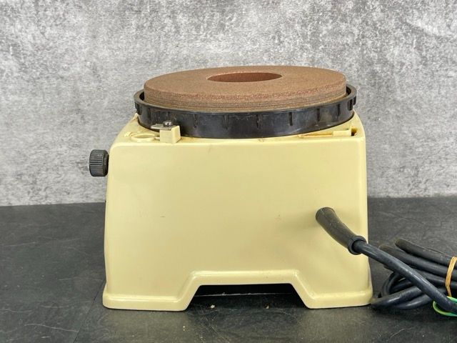 刃物研磨機 makita マキタ 100V 9820 刃物研ぎ機 刃物とぎ機 刃物けんま機 514432 WWW_NOITHATQUANGTHANH_NET