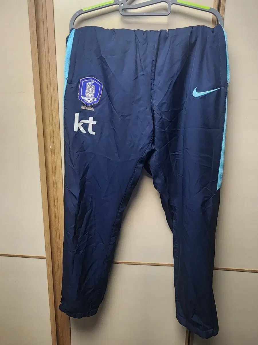 韓国国家代表 1618 トレーニングパンツ