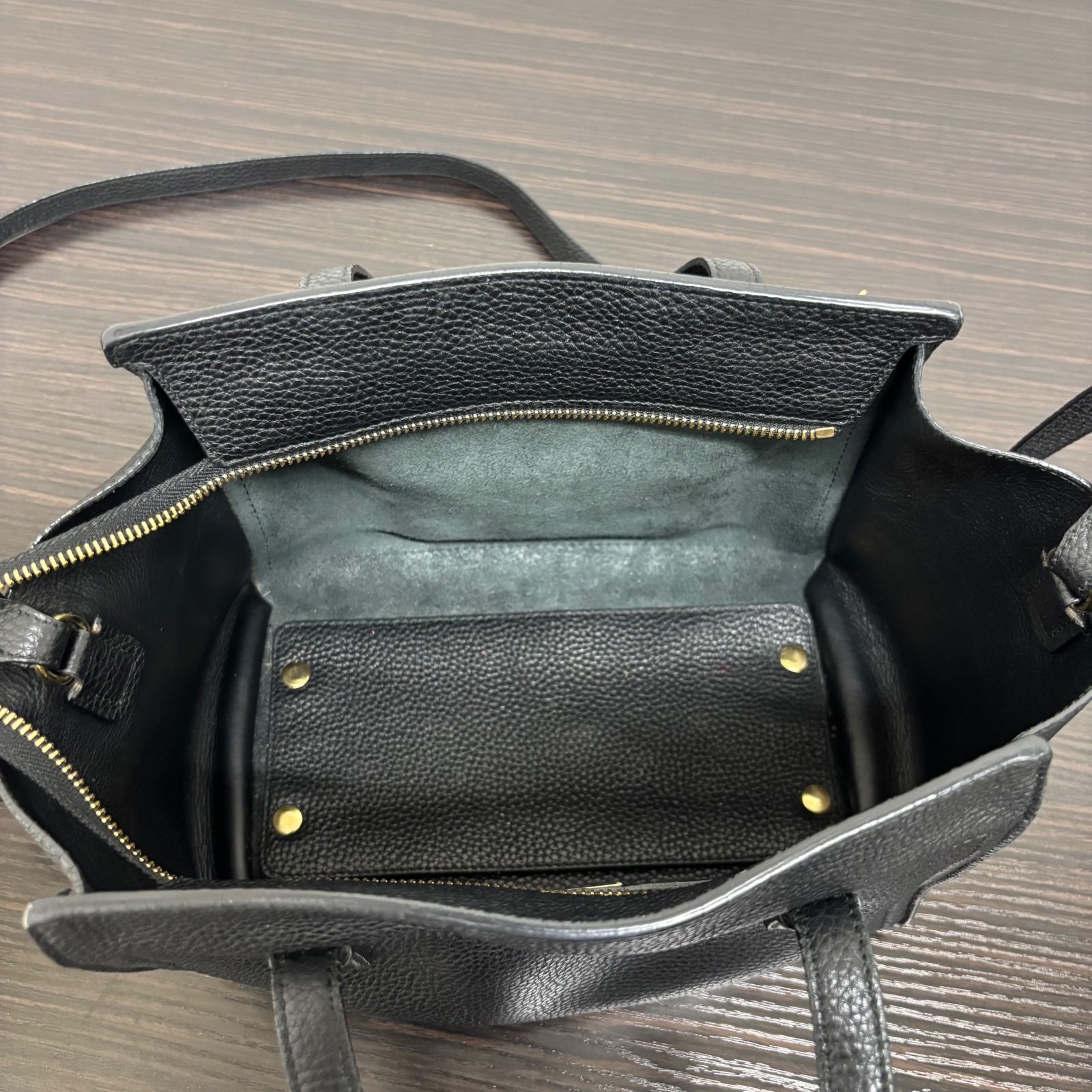 Salvatore Ferragamo サルヴァトーレフェラガモ エイミー ハンドバッグ 