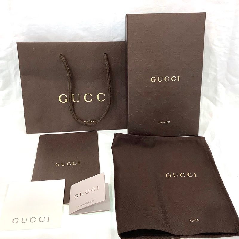 グッチ（GUCCI）グッチョリ キーホルダー ビーグル 犬サム キーリング