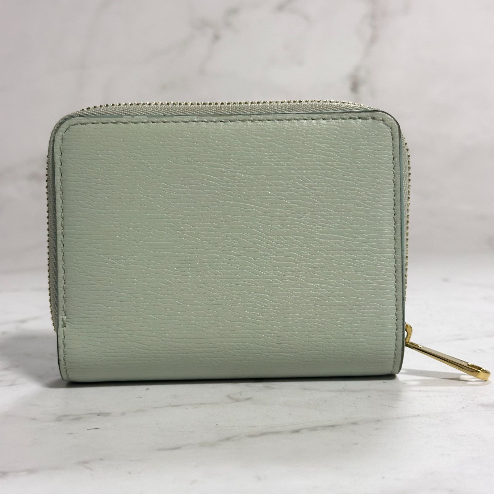 GUCCI✨スクリプトウォレット 二つ折り財布 ロゴ ライトグリーン ミニ 