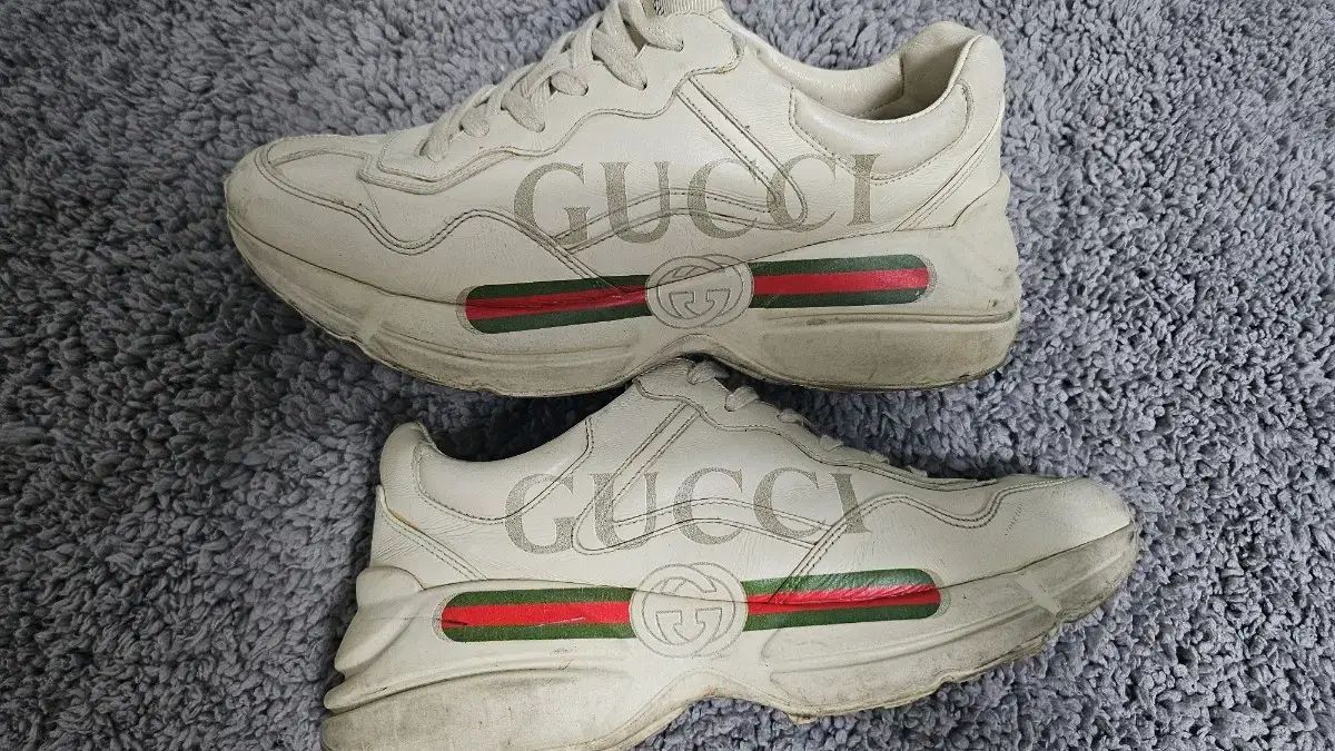 GUCCI(グッチ) ライトン-本物 セール安い