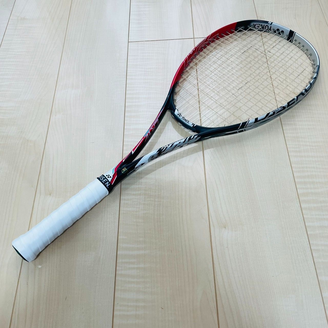 比較的美品_送料無料】ソフトテニスラケット レーザーラッシュ1V