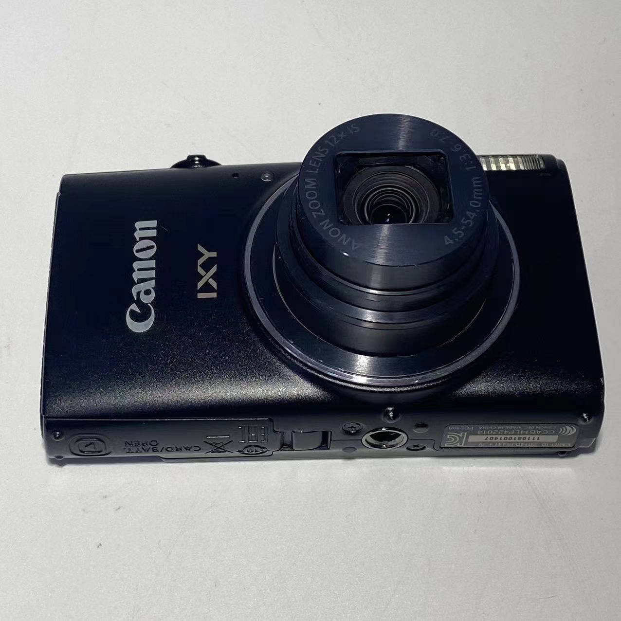 【極美品】Canon IXY 640 ブラック　デジカメ Canon IXY 640 デジタルカメラ ブラック 本体と充電器付き Amazon