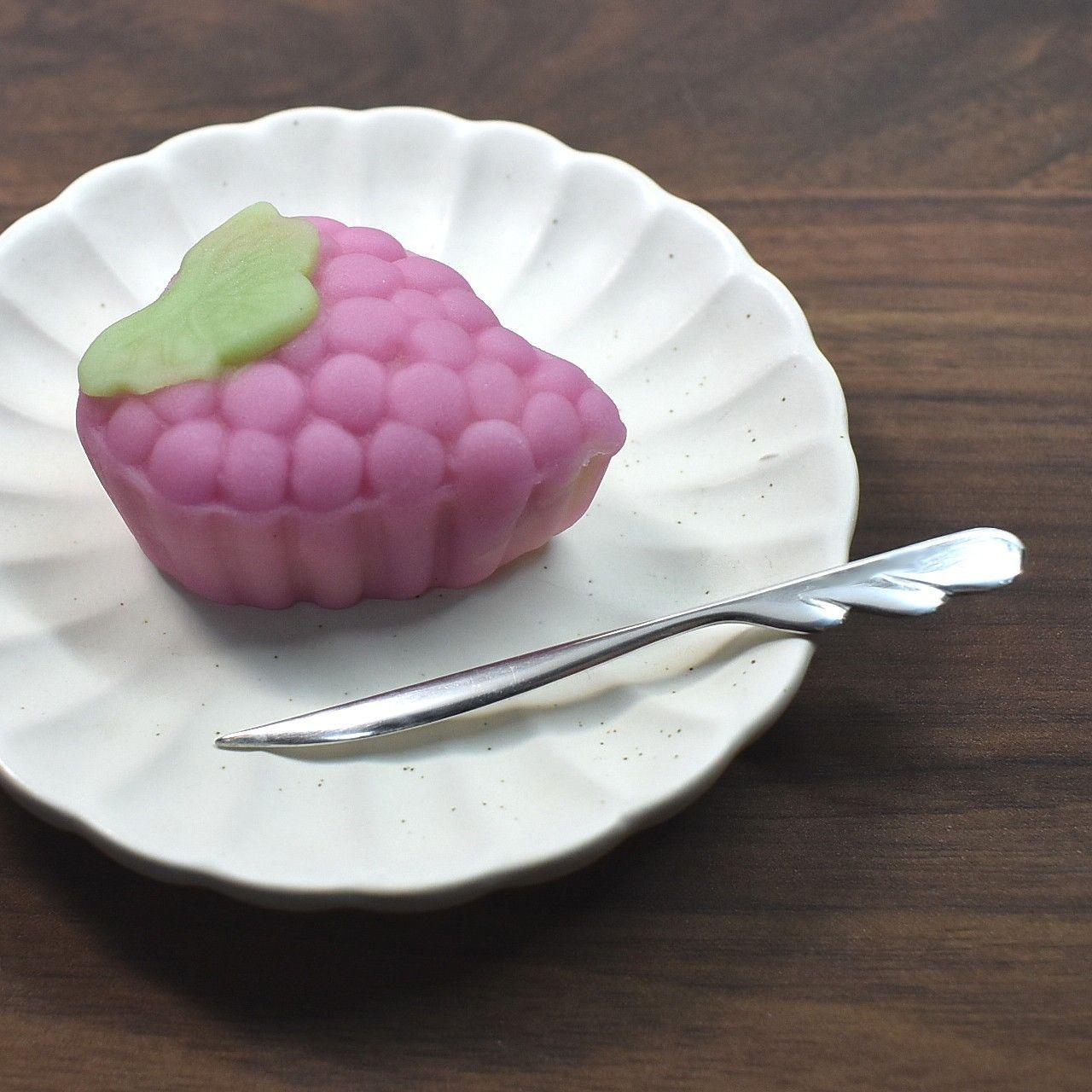 羽の銀の菓子切り 楊枝