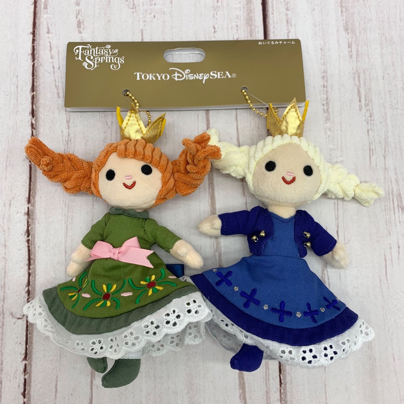 アナエルサ　チャーム　ファンタジースプリング　ぬいぐるみアナと雪の女王　アナ雪 ディズニーシー ファンタジースプリングス アナと雪の女王