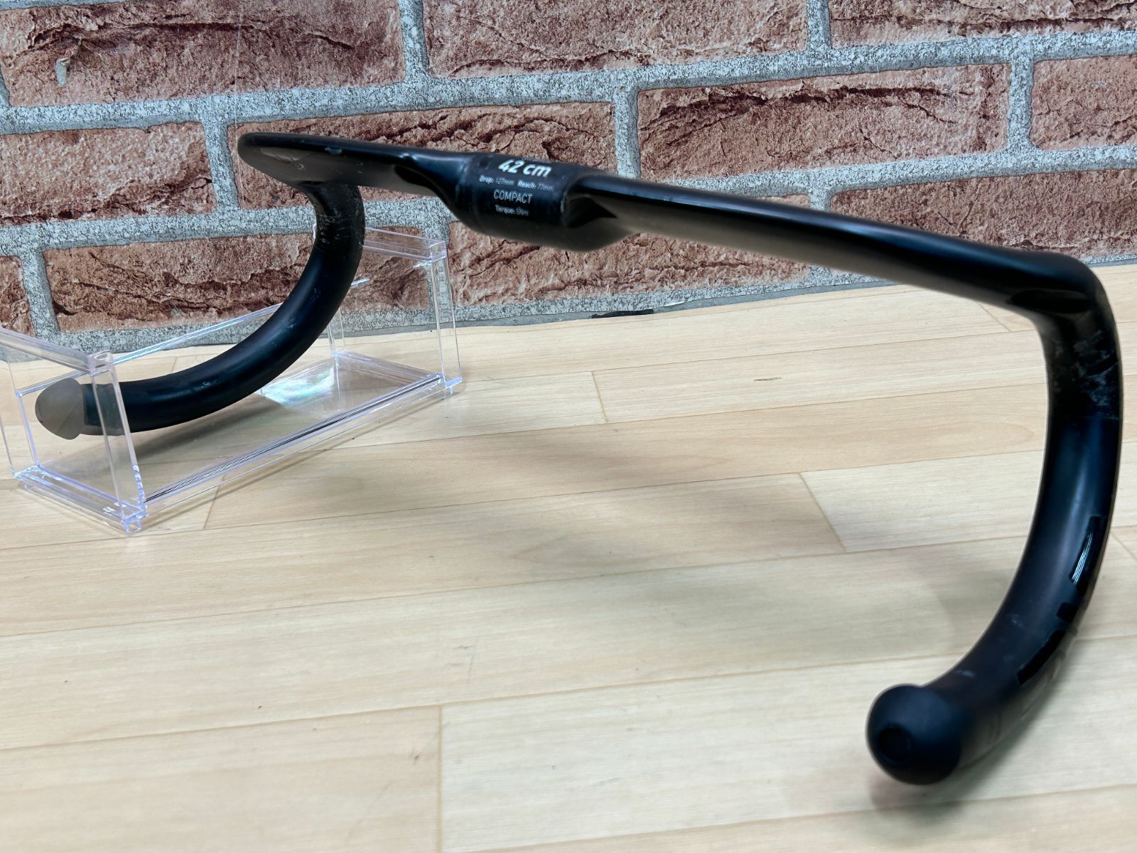 ENVE ハンドル COMPACT 420mm 中古品 ENVE ハンドル COMPACT 420mm 中古品