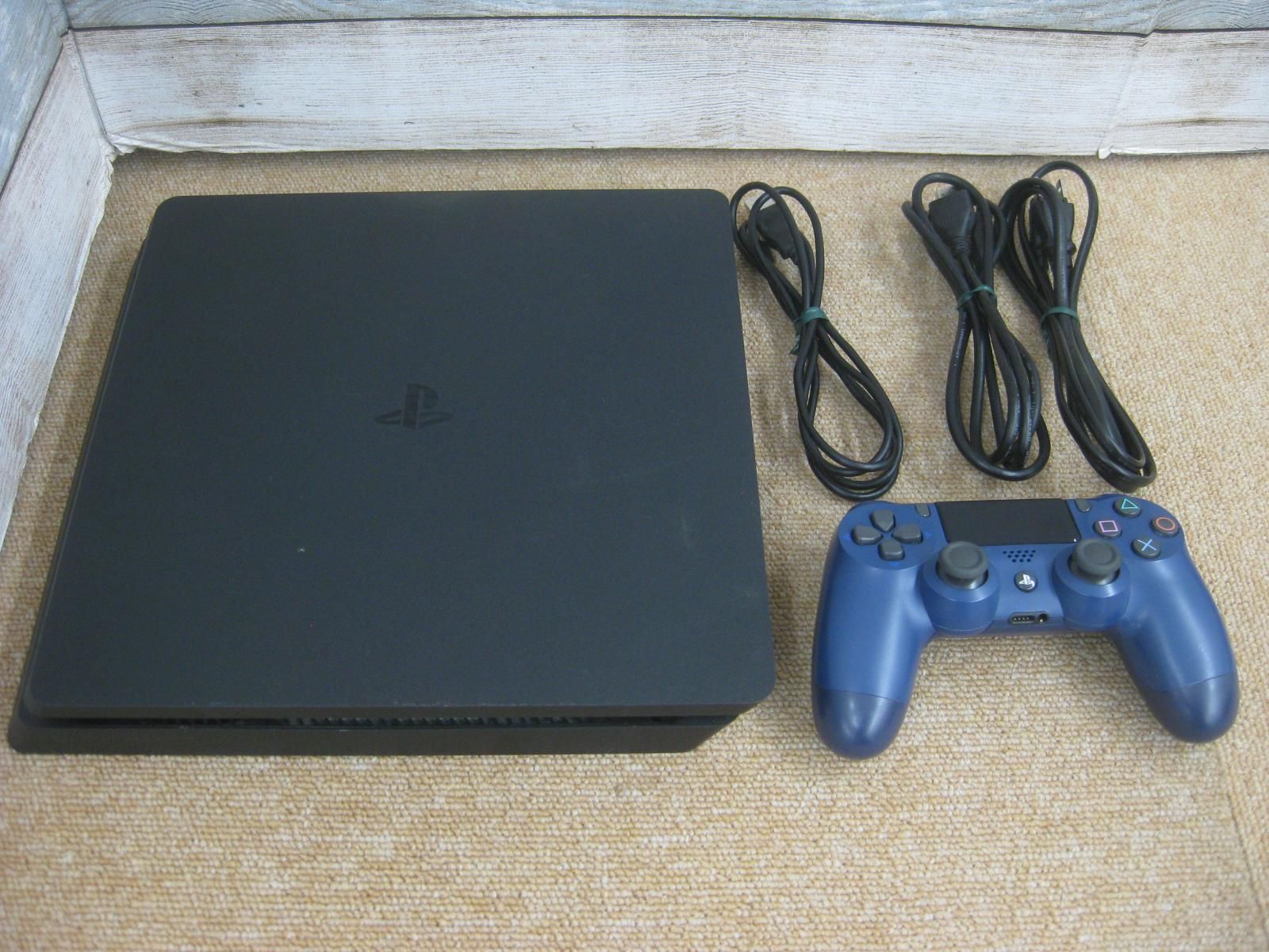SONY ソニー PS4本体 PlayStation4 CUH-2200A 500GB (2409038) SONY ソニー PS4本体 PlayStation4 CUH-2200A 500GB (2409038)