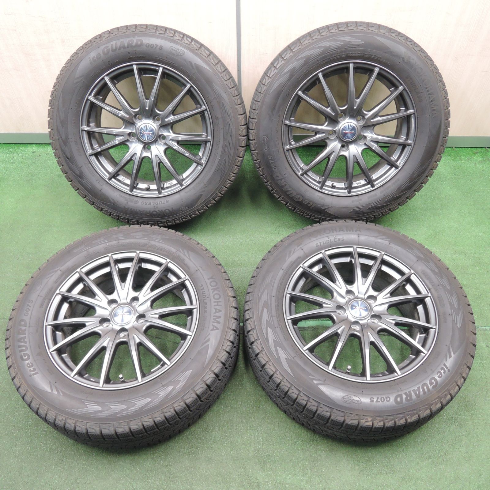 *送料無料* バリ溝！キレイ！9.5分スタッドレス 225/65R17 ヨコハマ アイスガード G075 VELVA SPORT ヴェルヴァ PCD114.3/5H4031305TNス