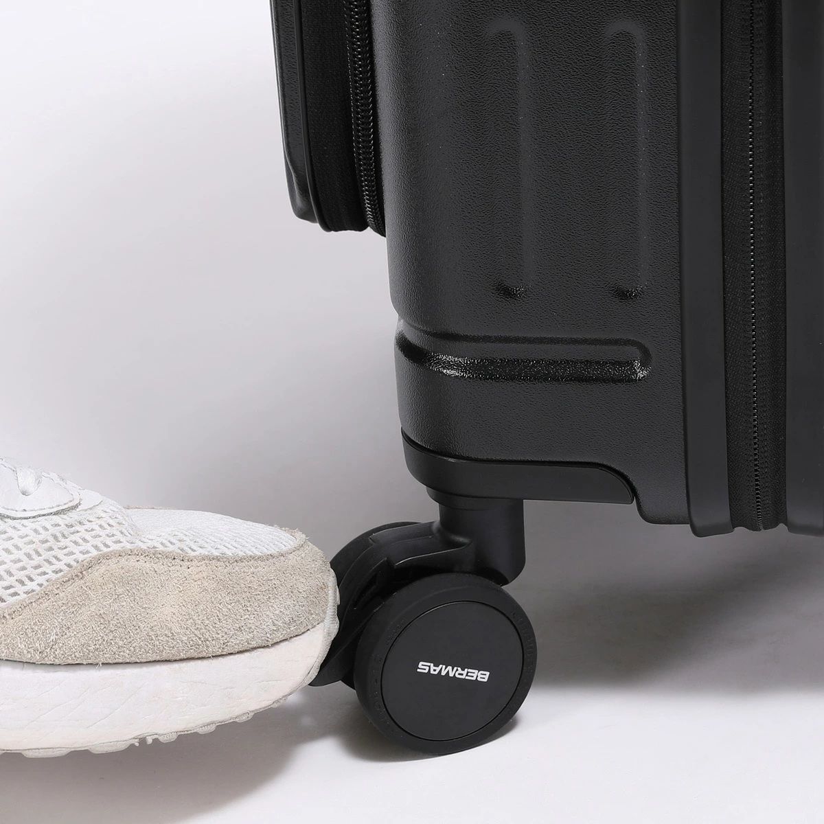 キャリーケース