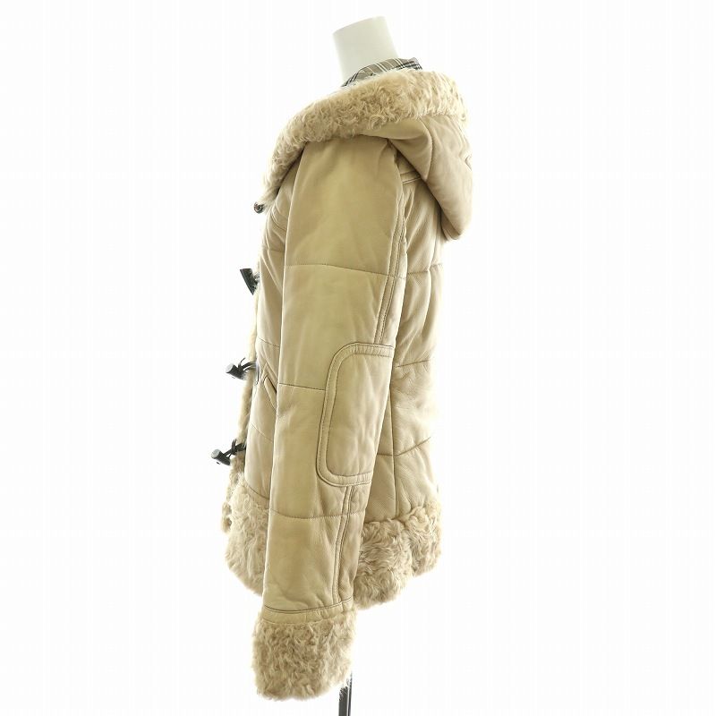 バーバリーブルーレーベル】ダッフルコート トグル シープスキン