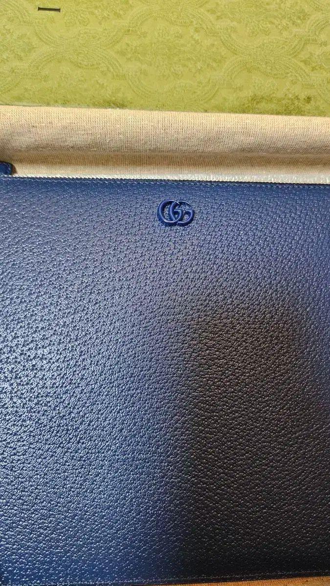 GUCCI グッチ