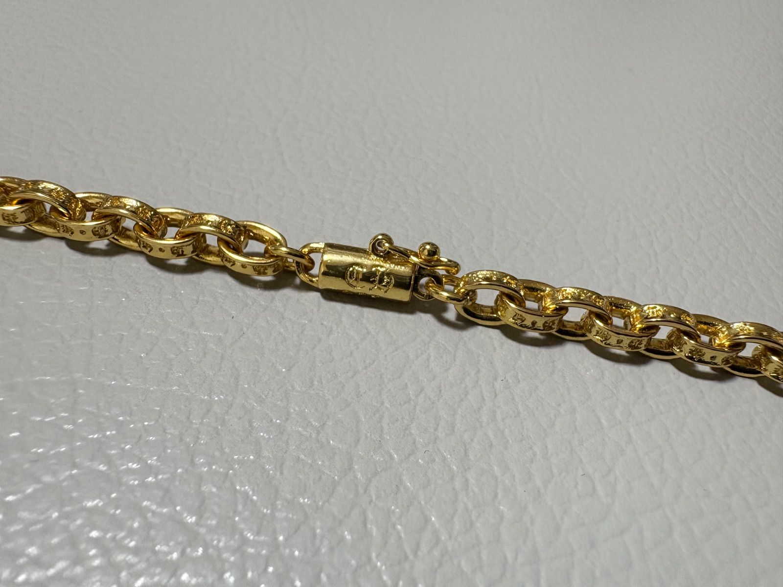 CHシルバー925 ペーパーチェーン クロスネックレス【希少モデル】 CHシルバー925 ペーパーチェーン クロスネックレス【希少モデル