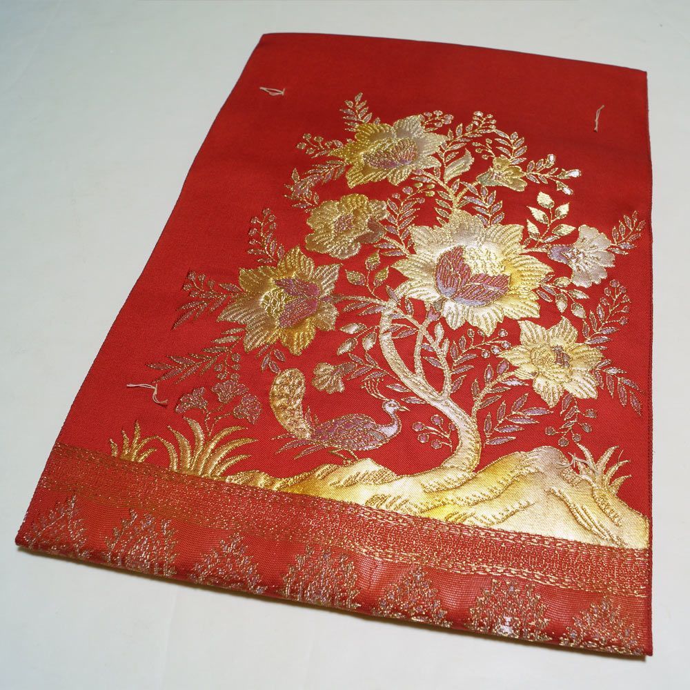 名古屋帯 未使用品 唐花・更紗模様 金糸 セミフォーマル向き 臙脂色系 