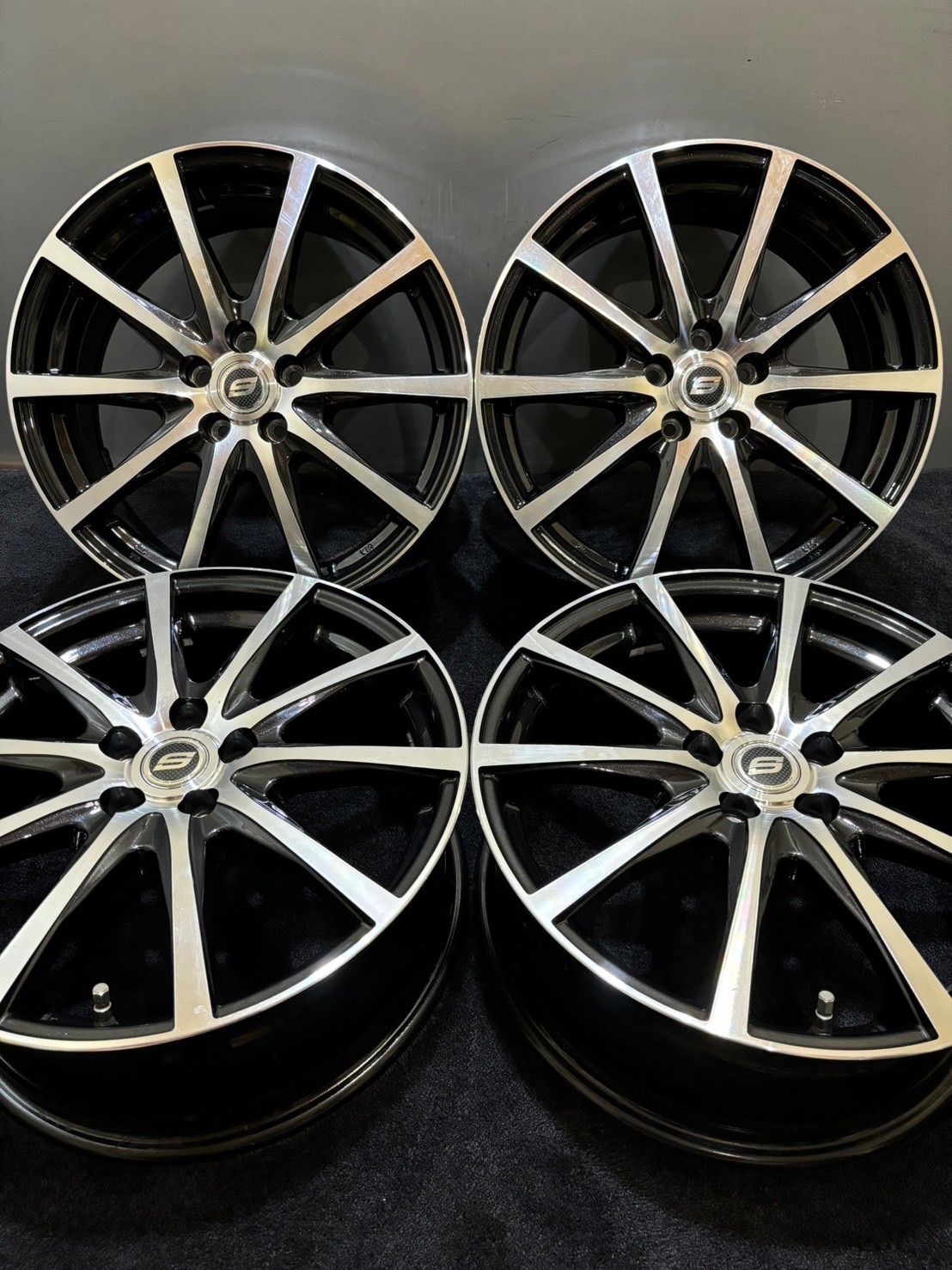 ☆STRANGER 17インチ 7J +48 100 5H アルミホイール 4本 プリウス  